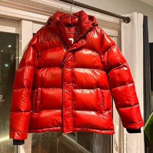 Aritizia TNA Super Puff